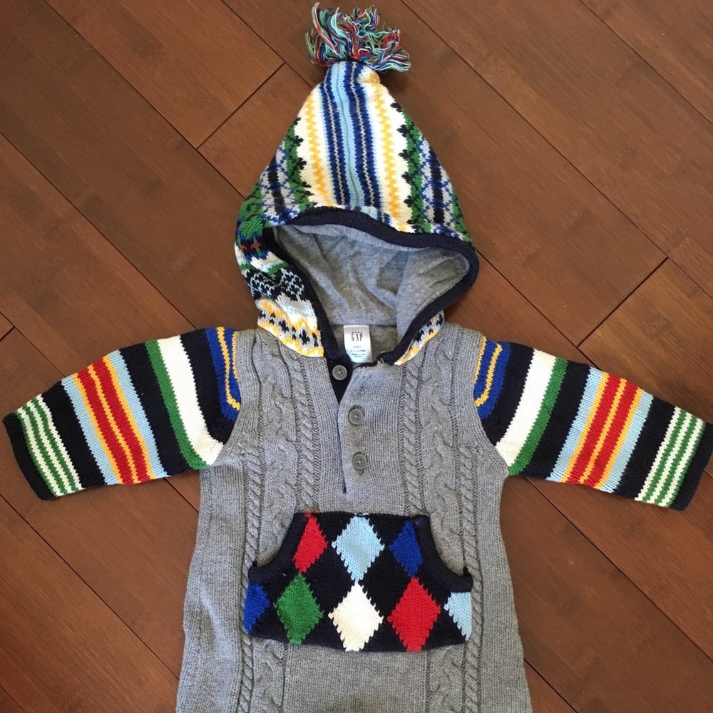 Baby Gap Hooded One Piece Sweater 0-3 months